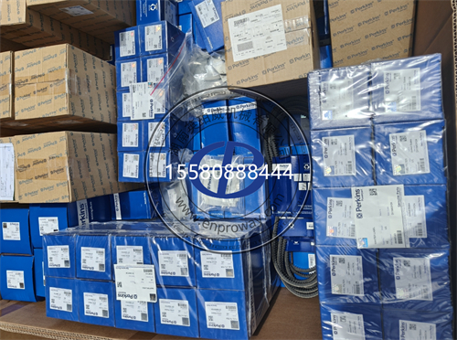 特雷克斯裝載機動力核心配件，原裝進口珀金斯柴油機配件大揭秘！