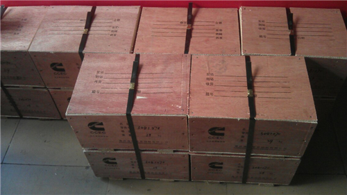 康明斯L9.3 L105柴油發動機缸蓋