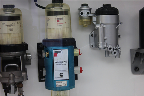 康明斯L9.3 L105柴油發動機噴油器