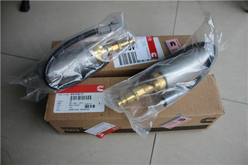 康明斯QST30柴油發動機燃料系統流程圖