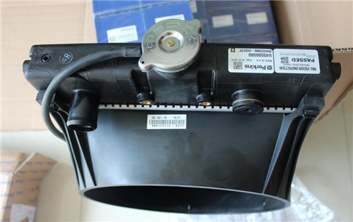 Perkins珀金斯1600柴油發(fā)動(dòng)機(jī)NS10068水箱散熱器