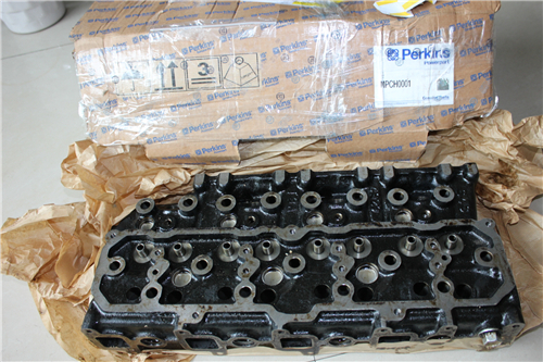 Perkins珀金斯1506A柴油發(fā)動機T400741汽缸蓋