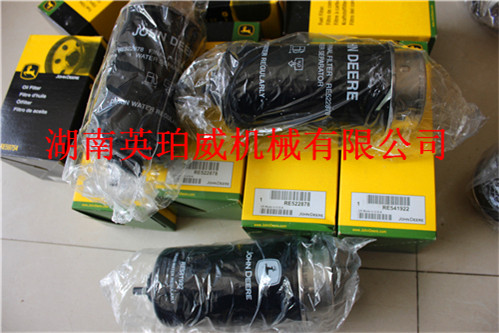 強鹿12.5 L發(fā)動機6125HF柴油機保養(yǎng)迪爾機濾柴濾原裝濾清器