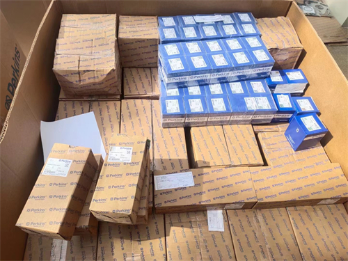 戴納派克DynapacCC1000雙鋼輪壓路機珀金斯Perkins發動機403D-11維修保養配件